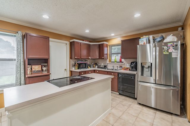 713 Keystone Street, Mesquite, TX 75149