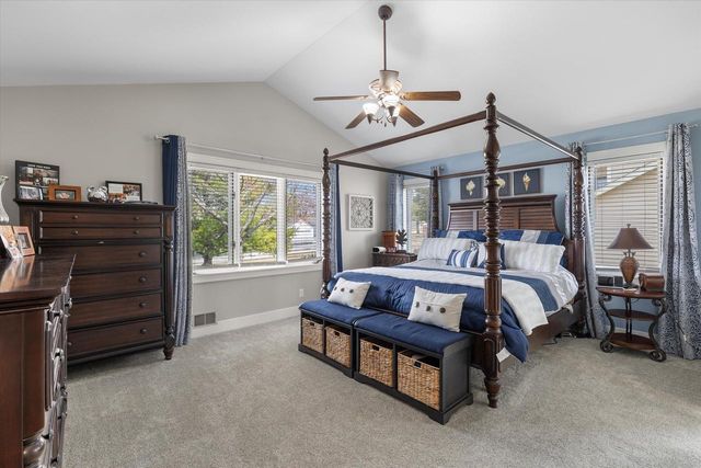 N29W26601 Peterson DRIVE, Pewaukee, WI 53072