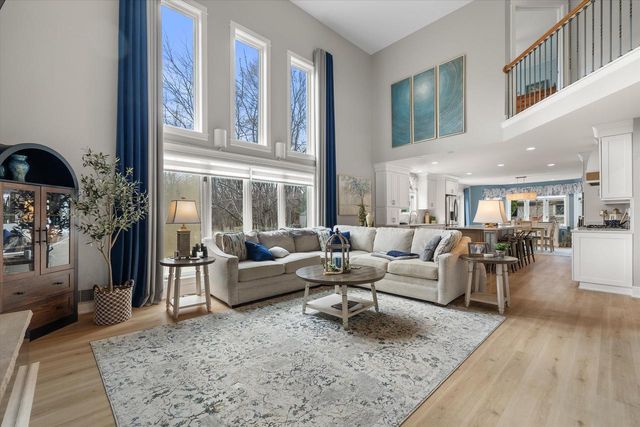 N29W26601 Peterson DRIVE, Pewaukee, WI 53072