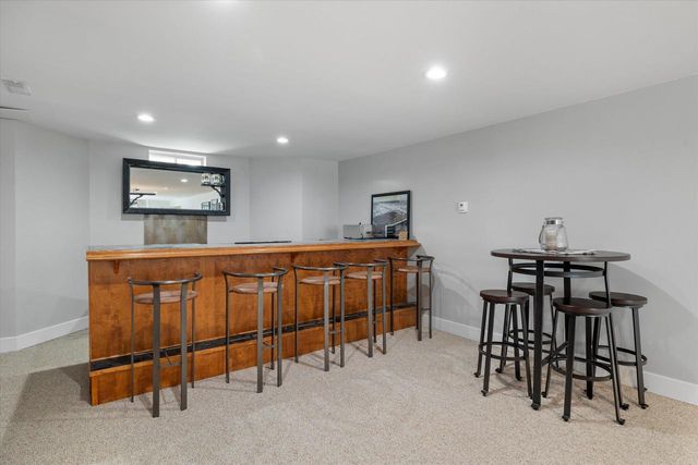 N29W26601 Peterson DRIVE, Pewaukee, WI 53072