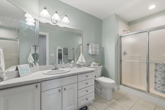 N29W26601 Peterson DRIVE, Pewaukee, WI 53072