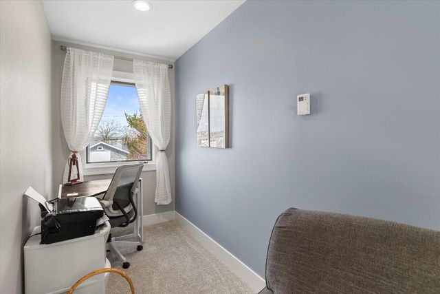 N29W26601 Peterson DRIVE, Pewaukee, WI 53072