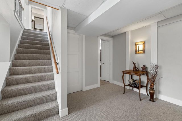 N29W26601 Peterson DRIVE, Pewaukee, WI 53072