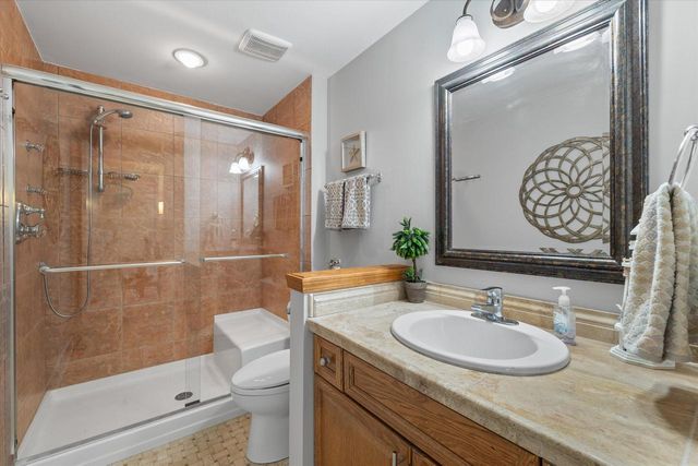 N29W26601 Peterson DRIVE, Pewaukee, WI 53072