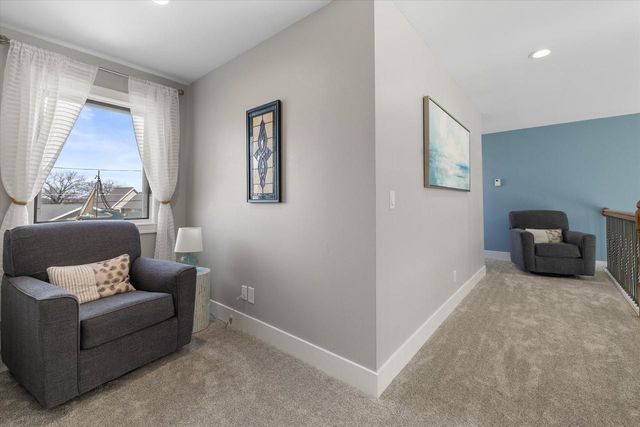 N29W26601 Peterson DRIVE, Pewaukee, WI 53072