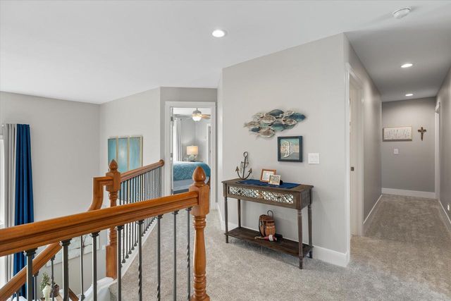 N29W26601 Peterson DRIVE, Pewaukee, WI 53072