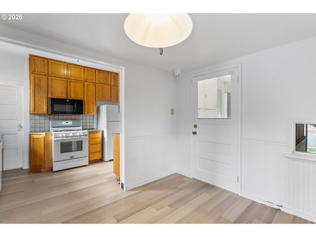 108 Se FRANKLIN St, Camas, WA 98607