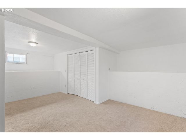 108 Se FRANKLIN St, Camas, WA 98607