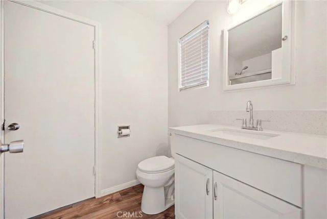 1050 W Olive Street, Corona, CA 92882