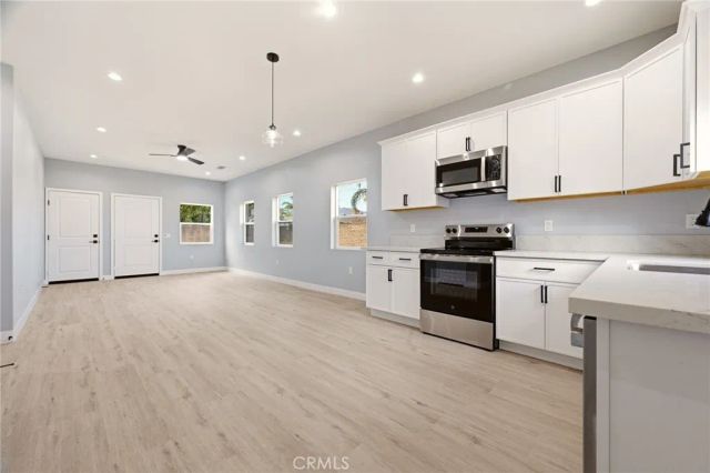 1050 W Olive Street, Corona, CA 92882