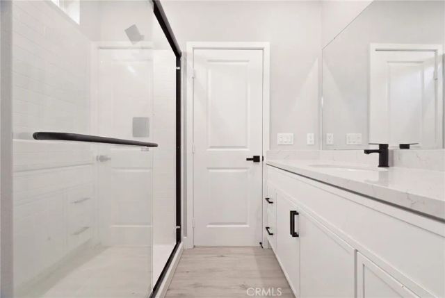 1050 W Olive Street, Corona, CA 92882
