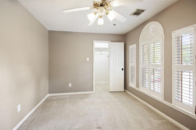 15902 Timber Grove Court N, Tomball, TX 77377