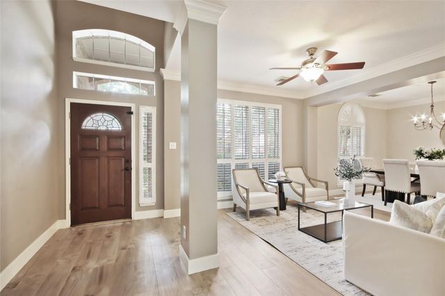 15902 Timber Grove Court N, Tomball, TX 77377