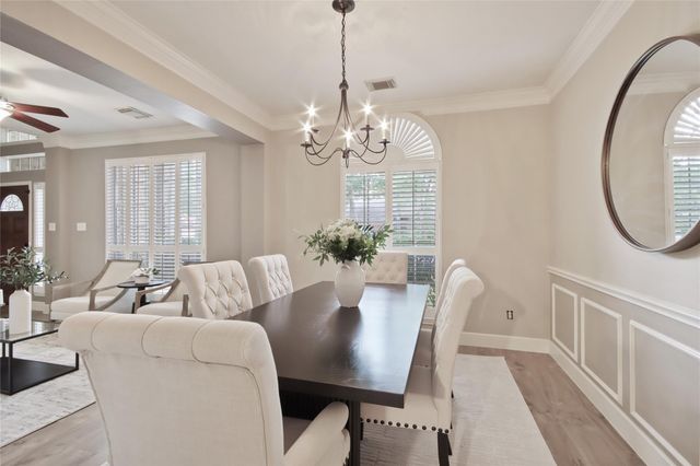 15902 Timber Grove Court N, Tomball, TX 77377