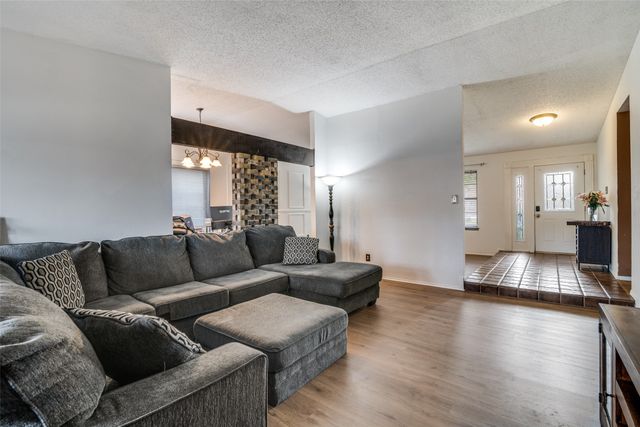 1365 Forestglen Drive, Lewisville, TX 75067