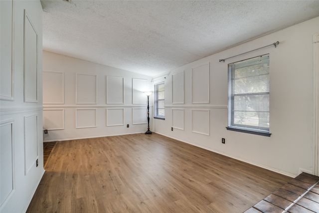 1365 Forestglen Drive, Lewisville, TX 75067