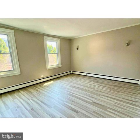 116 E FEDERAL ST, Burlington, NJ 08016