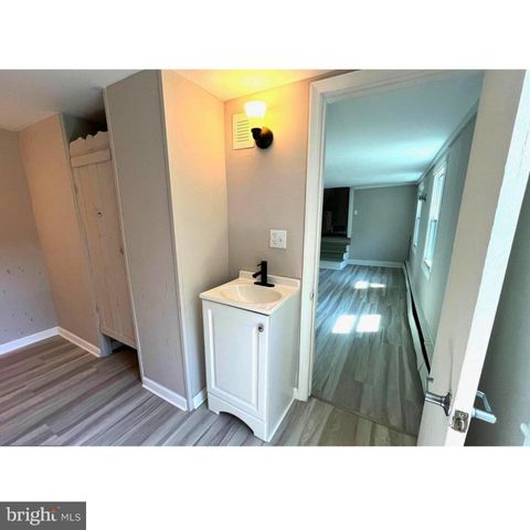 116 E FEDERAL ST, Burlington, NJ 08016