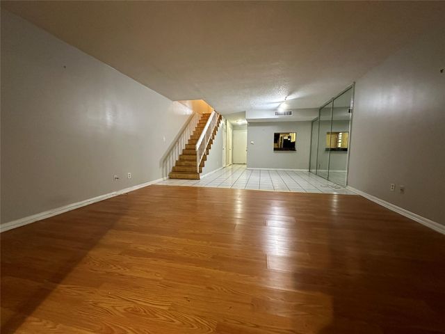 6630 Racquet Club Dr 163, Fort Lauderdale, FL 33319