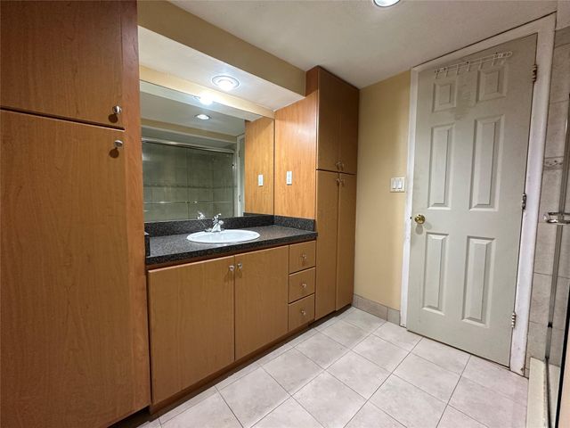 6630 Racquet Club Dr 163, Fort Lauderdale, FL 33319