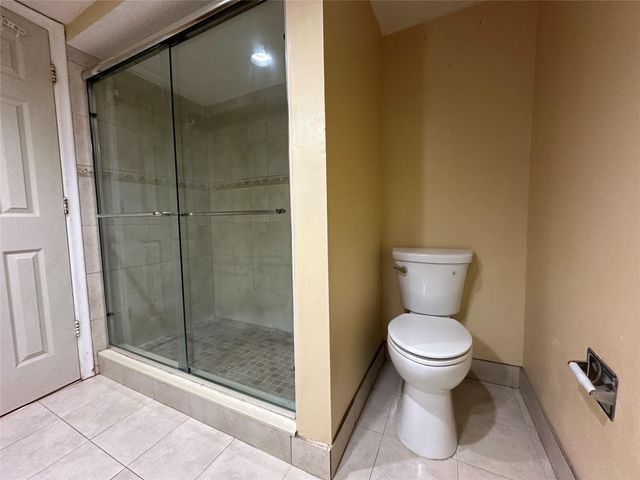 6630 Racquet Club Dr 163, Fort Lauderdale, FL 33319