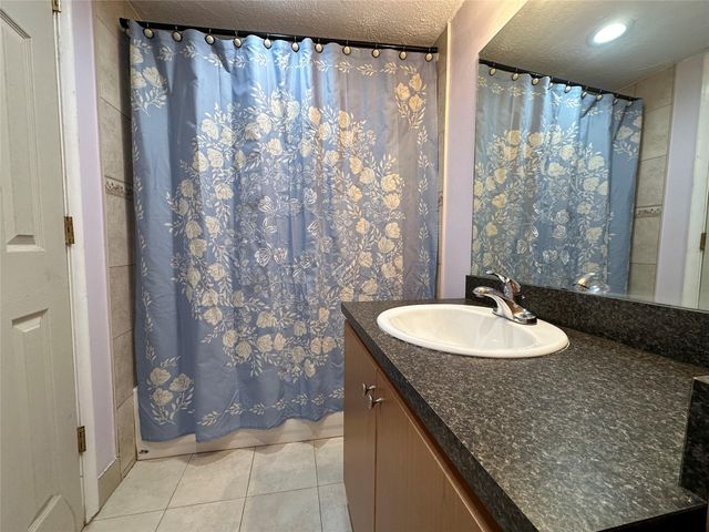 6630 Racquet Club Dr 163, Fort Lauderdale, FL 33319