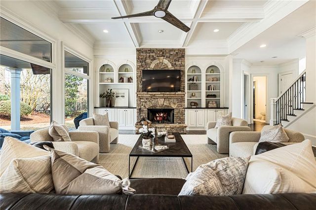 215 Six Hills Lane, Milton, GA 30004