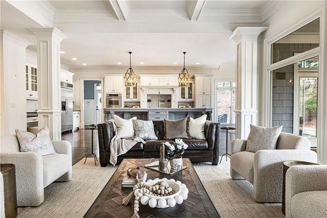 215 Six Hills Lane, Milton, GA 30004