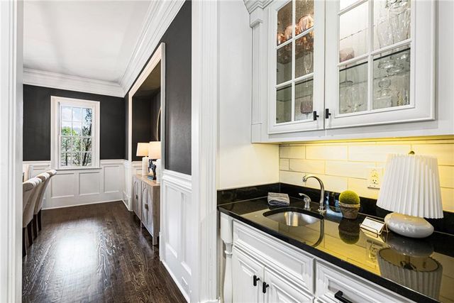 215 Six Hills Lane, Milton, GA 30004