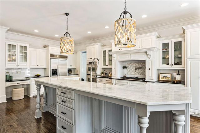 215 Six Hills Lane, Milton, GA 30004