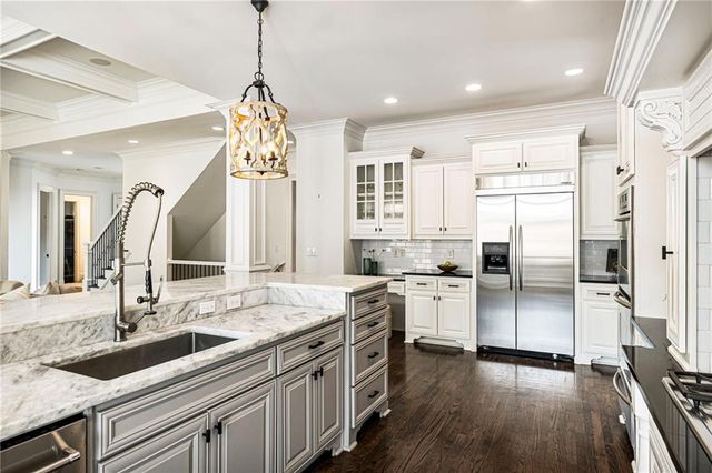 215 Six Hills Lane, Milton, GA 30004