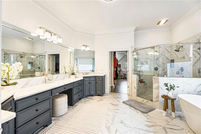 215 Six Hills Lane, Milton, GA 30004