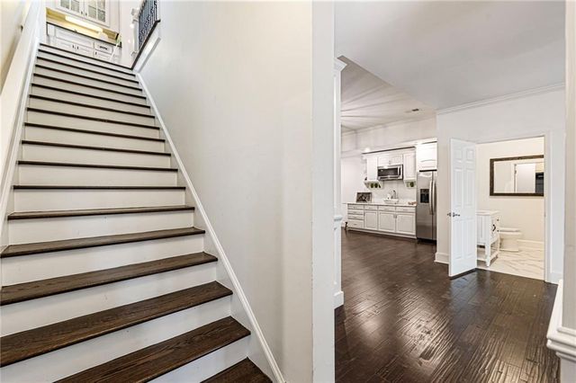 215 Six Hills Lane, Milton, GA 30004