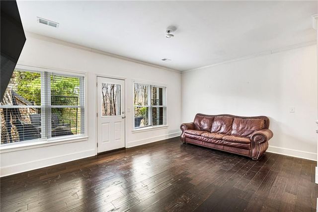 215 Six Hills Lane, Milton, GA 30004