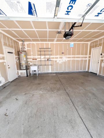 3537 Velvet Leaf St, Plumas Lake, CA 95961