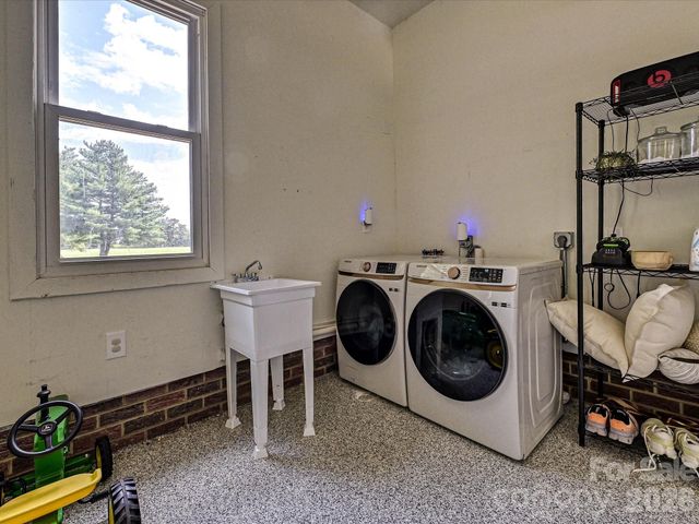 34272 Mabry Road, Albemarle, NC 28001