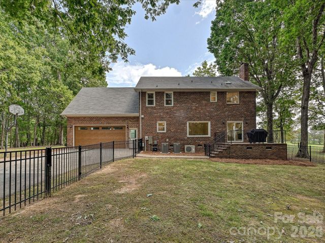 34272 Mabry Road, Albemarle, NC 28001
