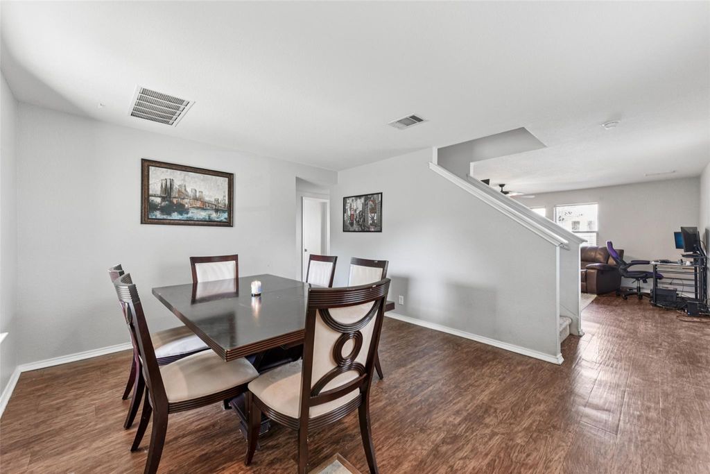 285 Cordero DR, San Marcos, TX 78666