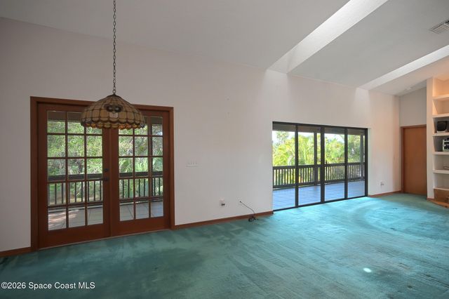 254 Woody Circle, Melbourne Beach, FL 32951