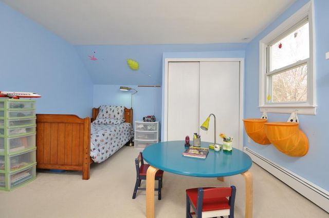 633 Norwood Dr, Westfield Town, NJ 07090