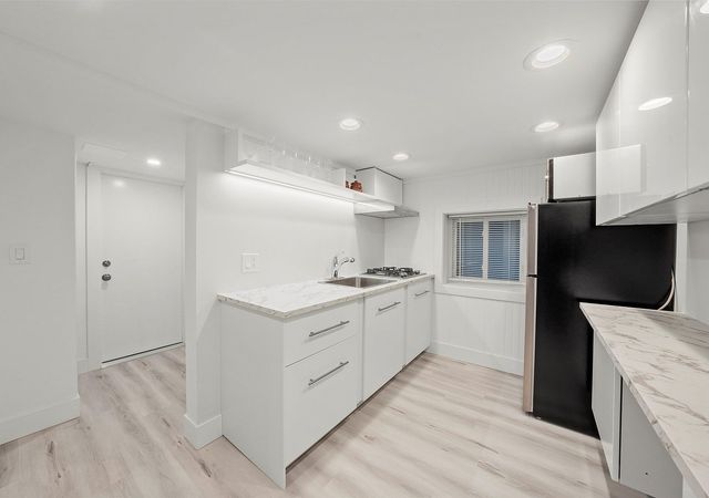 1025 W 31st Place G, Chicago, IL 60608