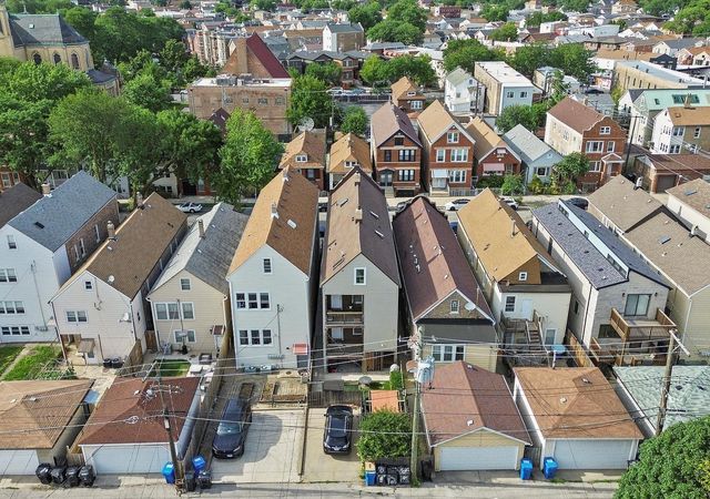 1025 W 31st Place G, Chicago, IL 60608