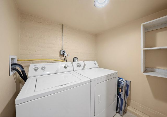 1025 W 31st Place G, Chicago, IL 60608