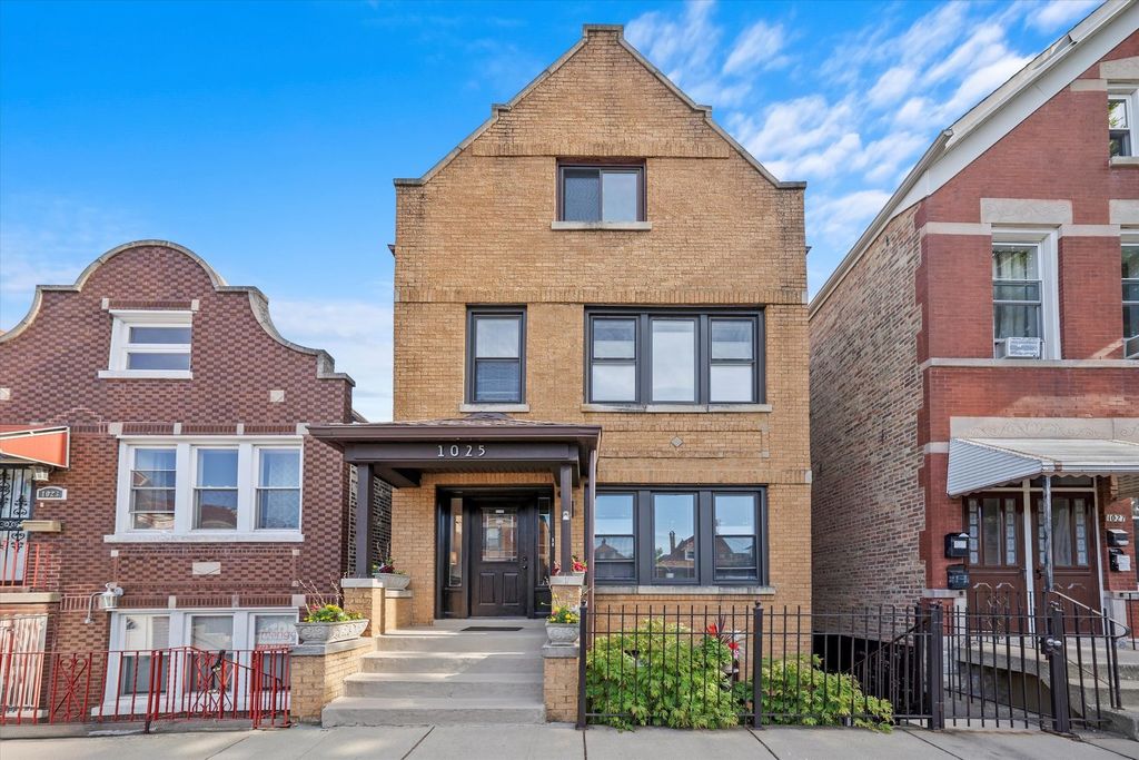 1025 W 31st Place G, Chicago, IL 60608
