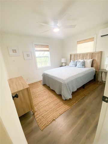 1168 N Tinkle Lane, Crystal Beach, TX 77650