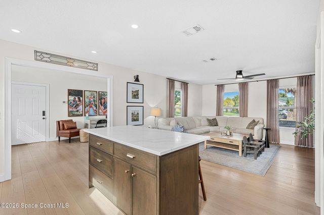 1210 Holopaw Court SE, Palm Bay, FL 32909