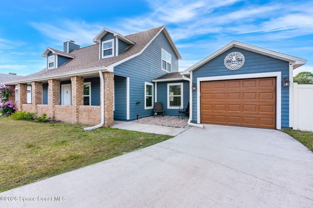 1210 Holopaw Court SE, Palm Bay, FL 32909