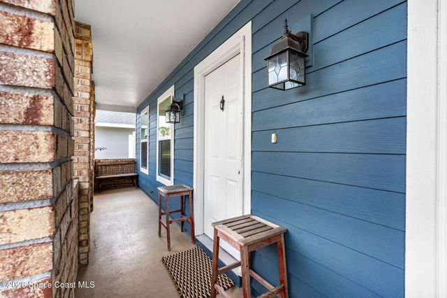 1210 Holopaw Court SE, Palm Bay, FL 32909