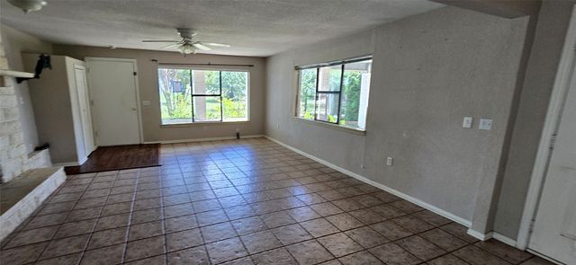 8295 Palo Pinto Highway, Mineral Wells, TX 76067