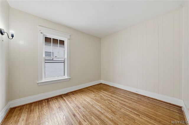 142 Lonsdale Road, Buffalo, NY 14208